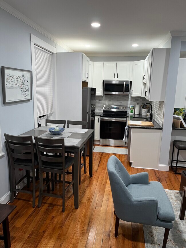 Photo - 32 Reedsdale St Unit 2