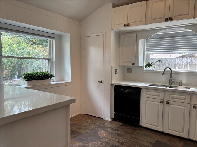 Photo - 20807 Union Park Dr