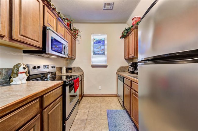 Photo - 1812 E Alameda St