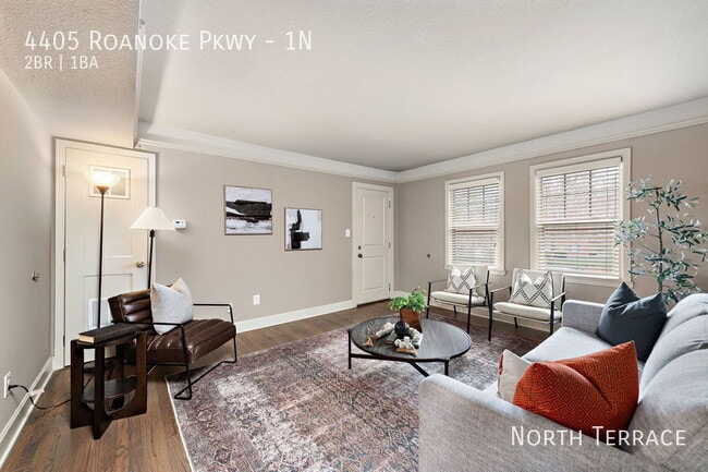 Building Photo - 4405 Roanoke Pkwy Unit 1N