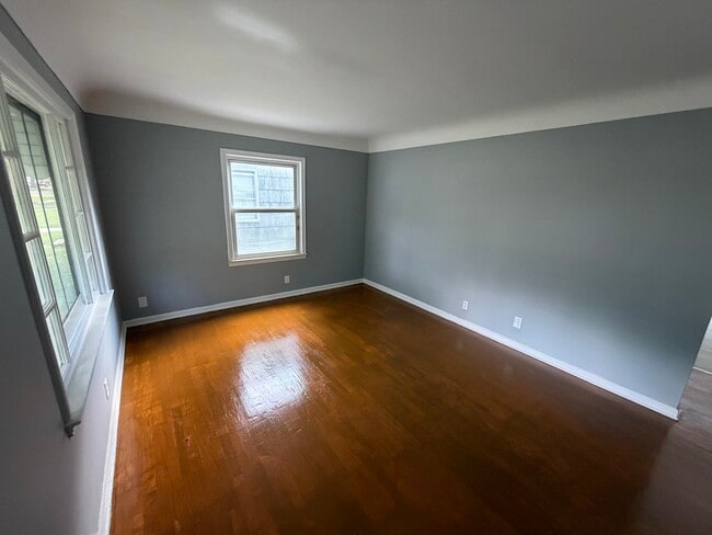 Photo - 1521 Berrywood Ln