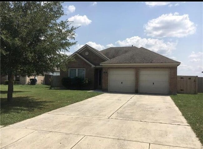 Photo - 231 Winter St