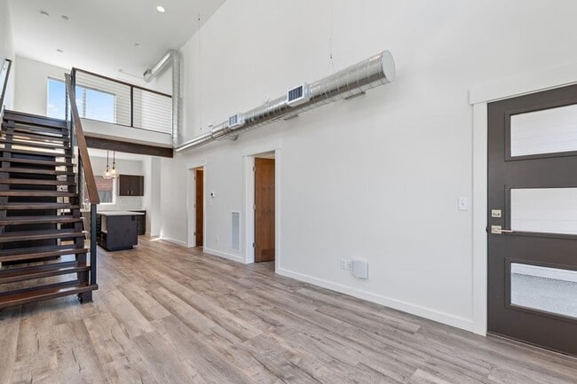 Photo - 2 bedroom, 2 bath townhome, close to downtown Whitefish!