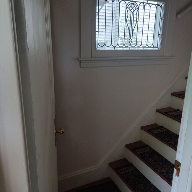 Photo - 29 Ogden St Unidad 2