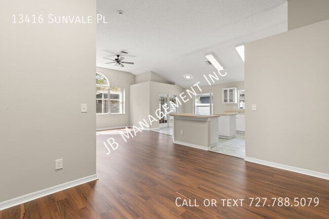 Photo - 13416 Sunvale Pl