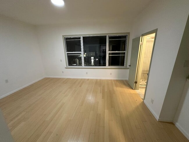 Habitación 1 con baño - 61 Passaic St Unidad 2nd fl