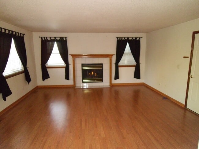 Photo - Gorgeous 3 bedroom Broomfield home.