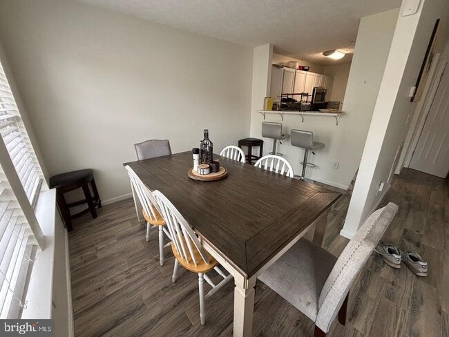 Photo - 45569 Knockeyon Ln