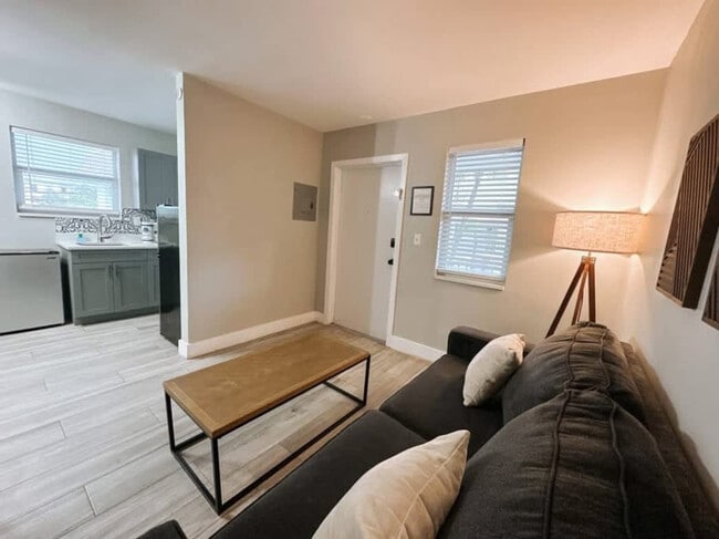 Photo - 50 Davie Blvd Unit SI FL2-ID1504007P