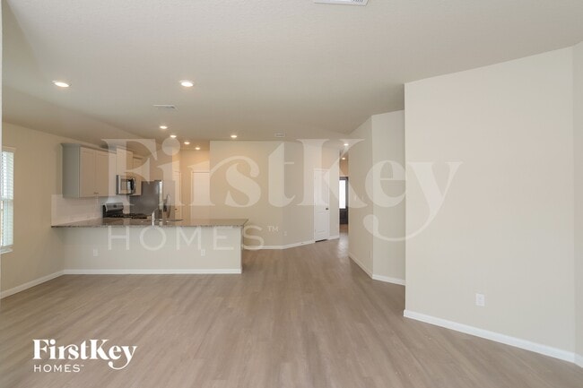 Photo - 31753 Untrodden Way