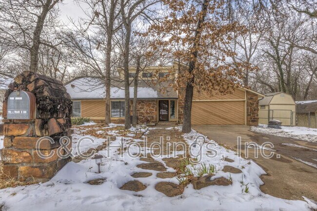 Photo - 630 S 276th E Ave