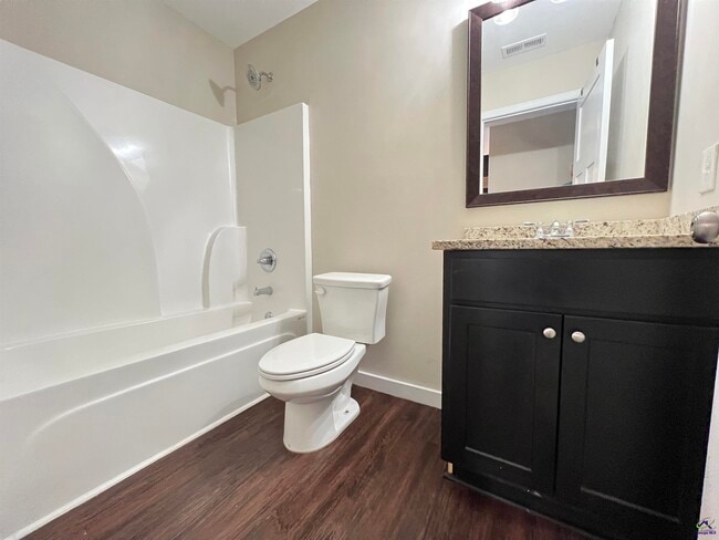 Photo - 126 Jaybee Dr