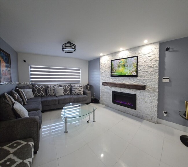 Photo - 13958 SW 44th Ln Cir