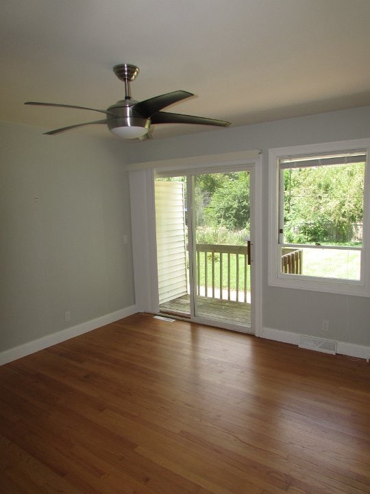 Photo - 5118 Manitowoc Pky