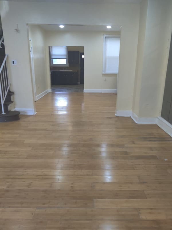 Photo - 4920 N Hutchinson St