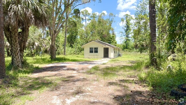 Building Photo - 1747 Acremaker Rd Rental