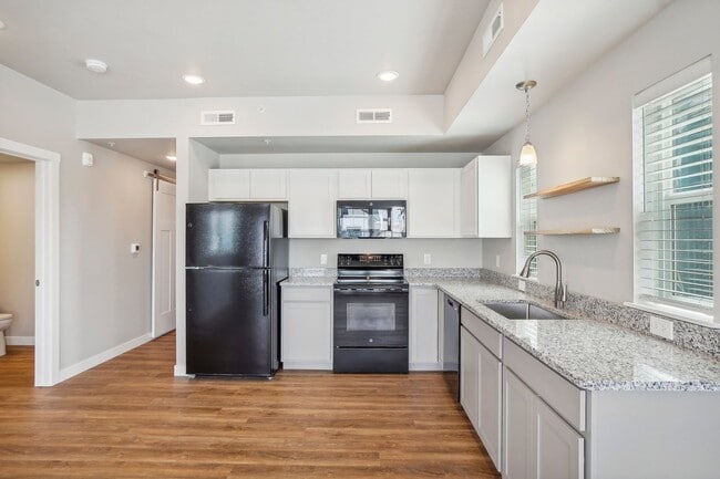 Photo - Clover On Cascade