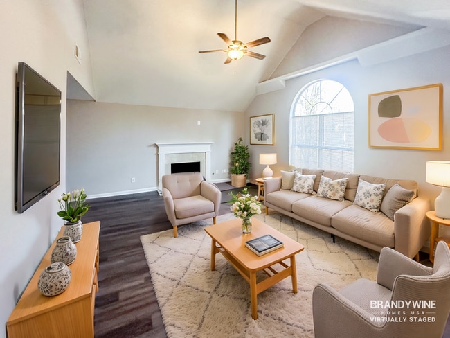 Photo - 4599 White Rd