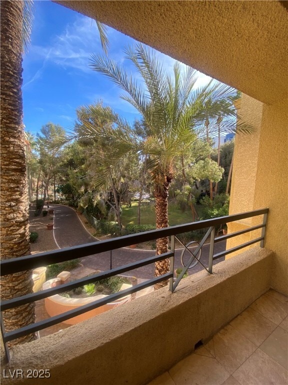 Building Photo - 230 E Flamingo Rd Unit 202