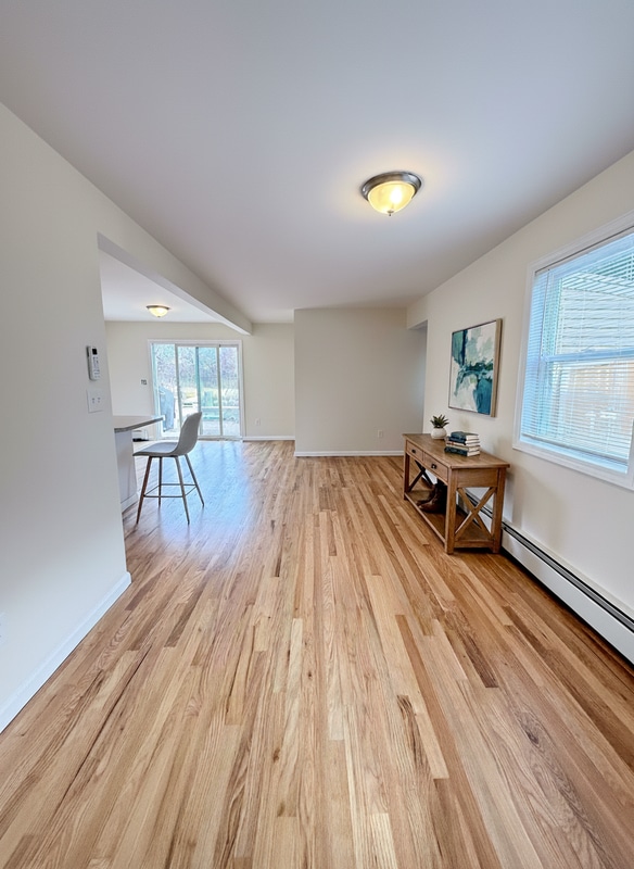 Photo - 2735 Beaver Turn