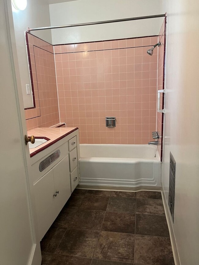 Photo - 2908 Sunset Ave Unit 2908