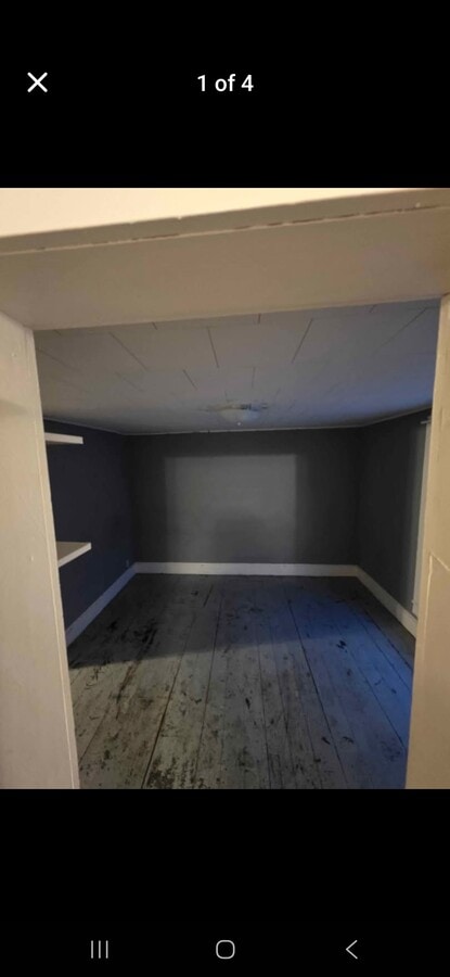 Photo - 11 W Gates St