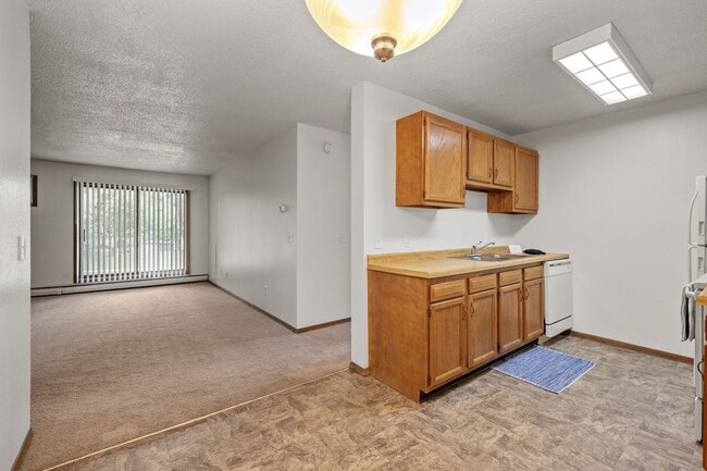 Photo - Heritage Heights Apartments