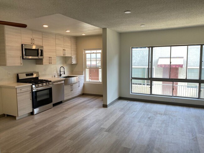 3317 Keystone Av Unit 6
