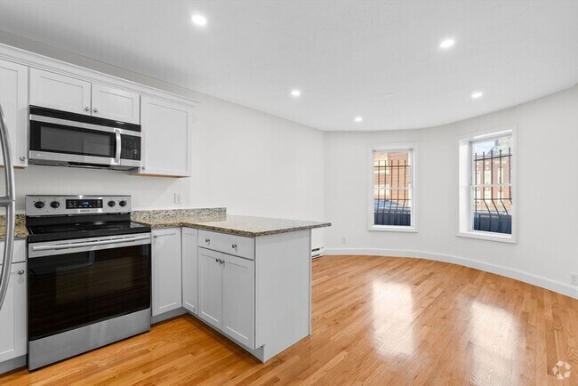 Building Photo - 754 Huntington Ave Unit 3 Rental