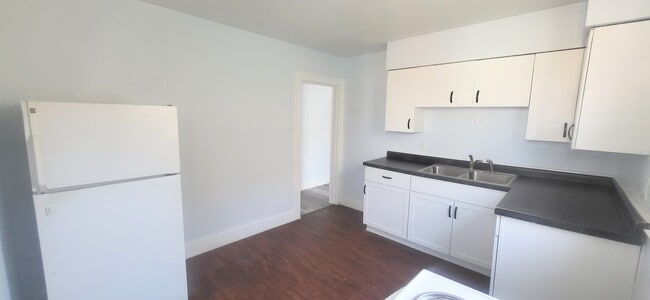 Photo - 1223 Michigan Ave