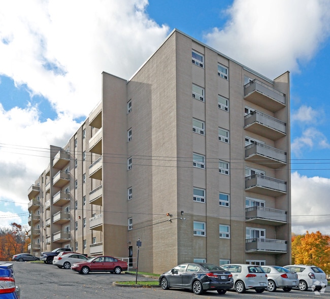 Building Photo - Squire Apartments