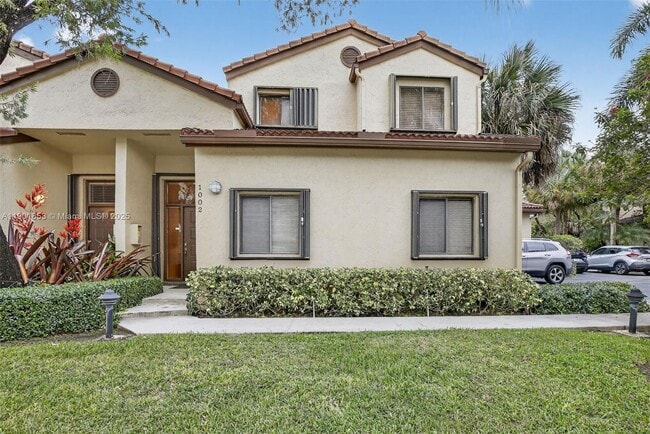 Building Photo - 1002 NW 105th Ave Unit D-121