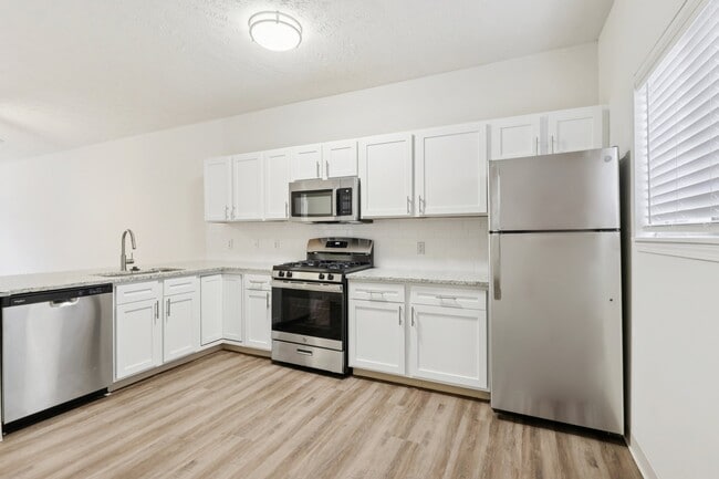 Photo - The Village at Pine Ridge