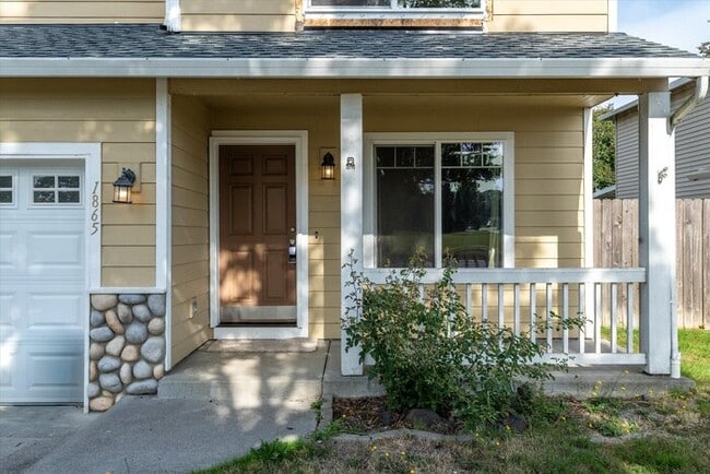 THREE BEDROOM PLUS BONUS OR FOURTH BEDROOM