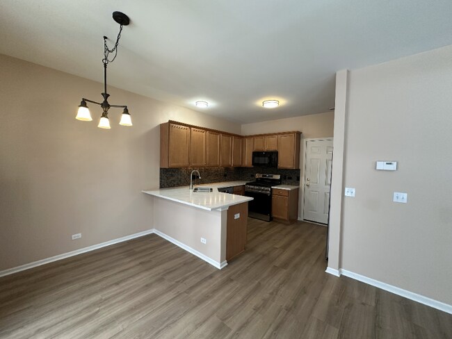 Photo - 2401 Sunshine Ln