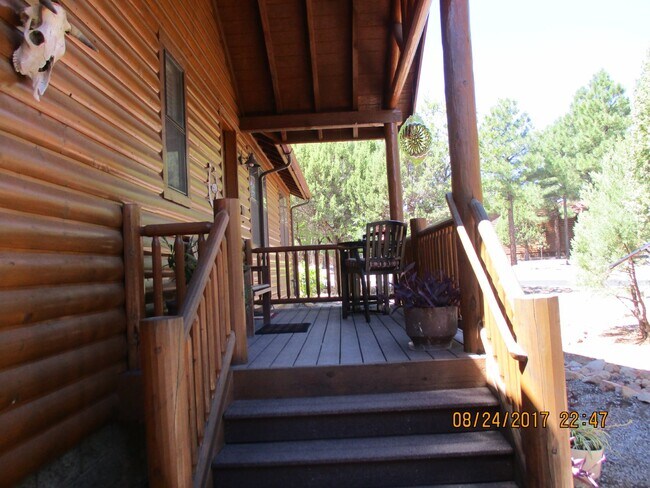 Photo - 1561 Mustang Run