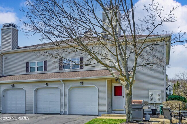 Photo - 256 Tennis Ct