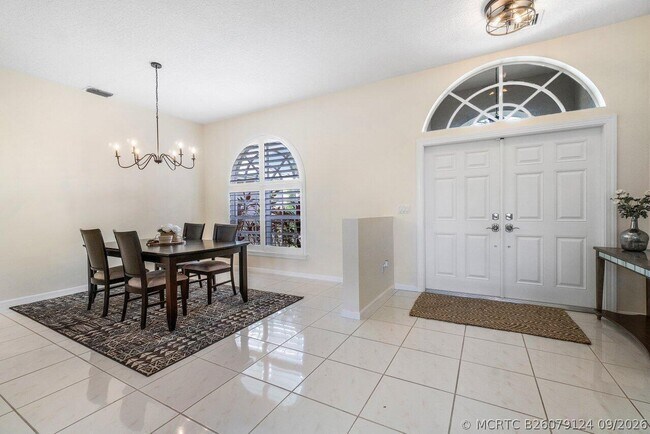 13514 Northumberland Cir