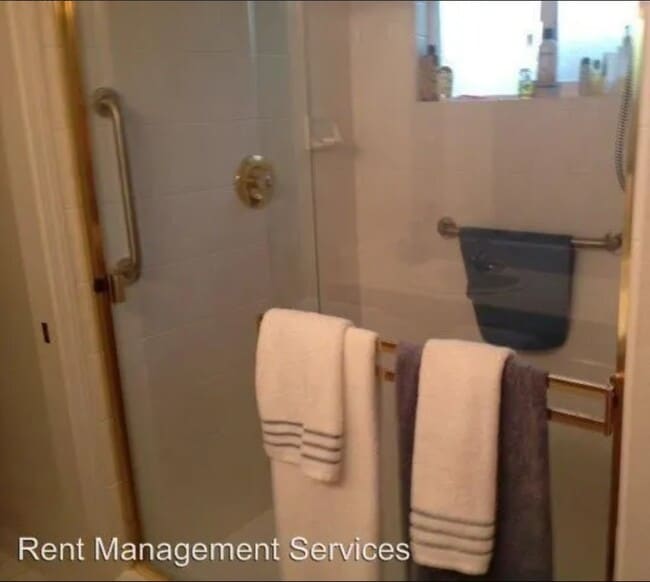 Photo - 1000 Teal Ct