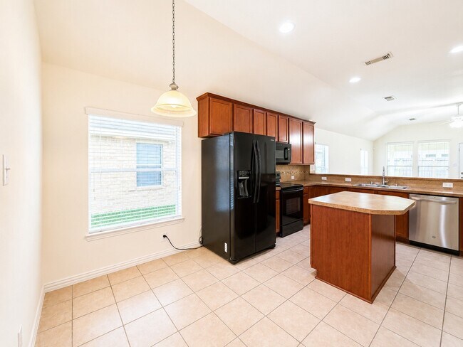 Photo - 7038 Cornflower Ln