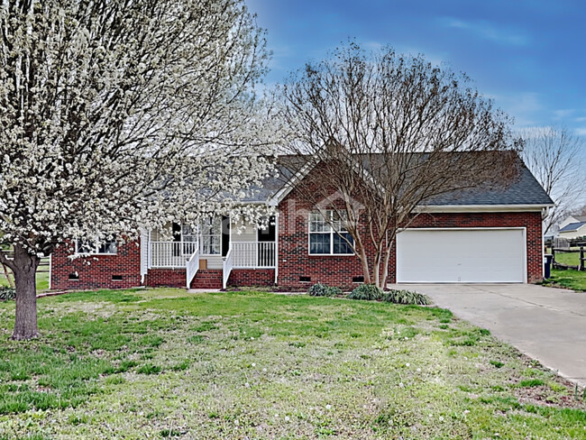 Photo - 2308 Genesis Dr House