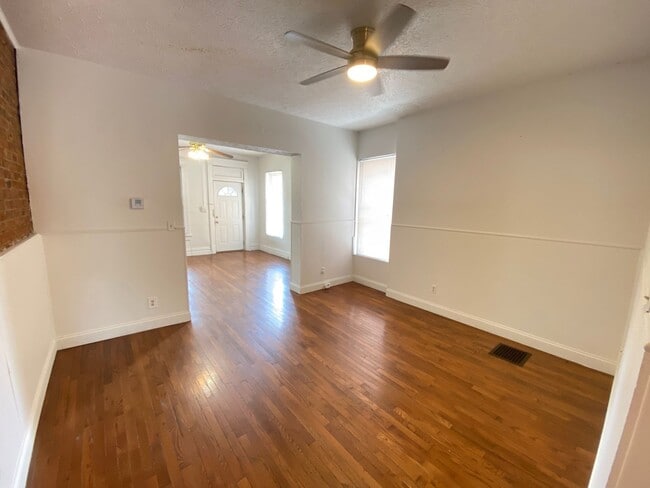 Photo - 1616-1618-1618 Summit St Unit 1618
