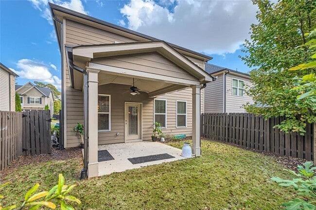 Photo - 1882 Weston Ln