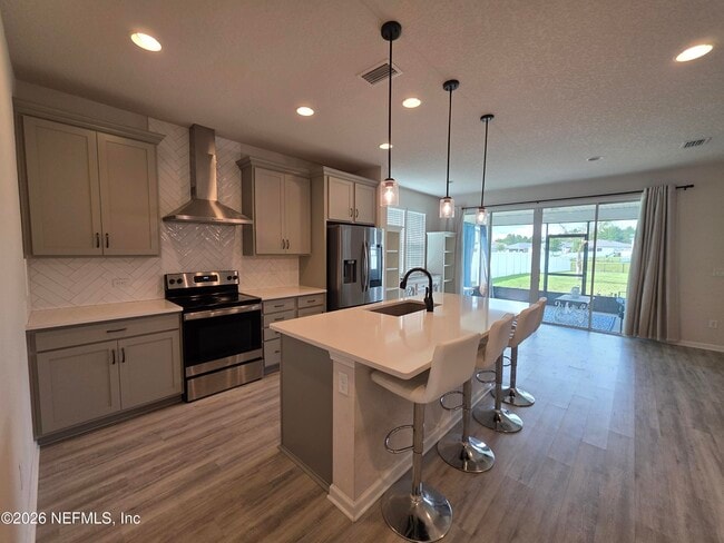 4537 Pine Ridge Pkwy