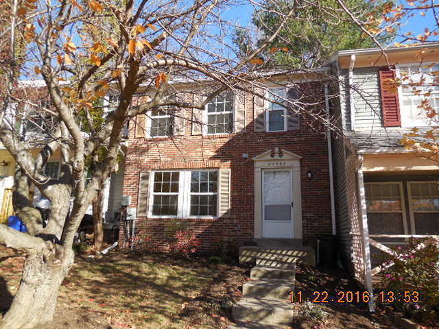 Building Photo - Townhome in Germantown