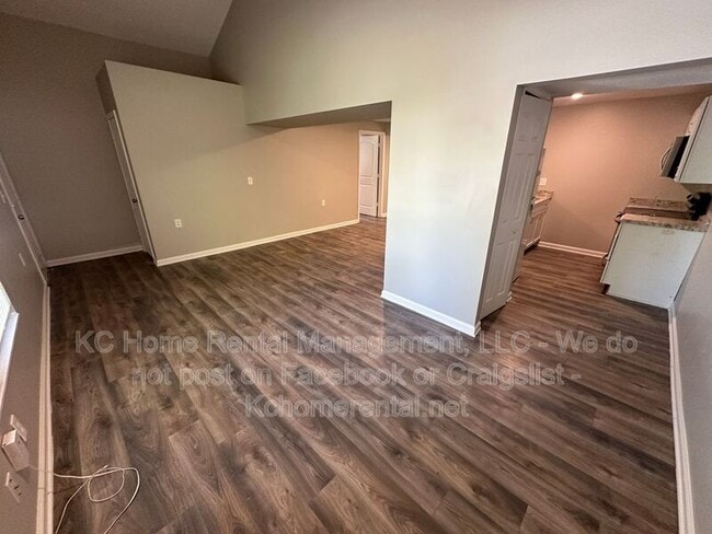 Photo - 4140 E 60 Terrace