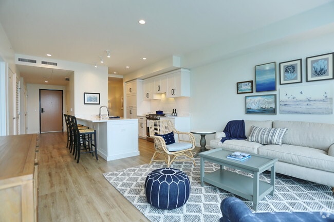 Interior Photo - Mera