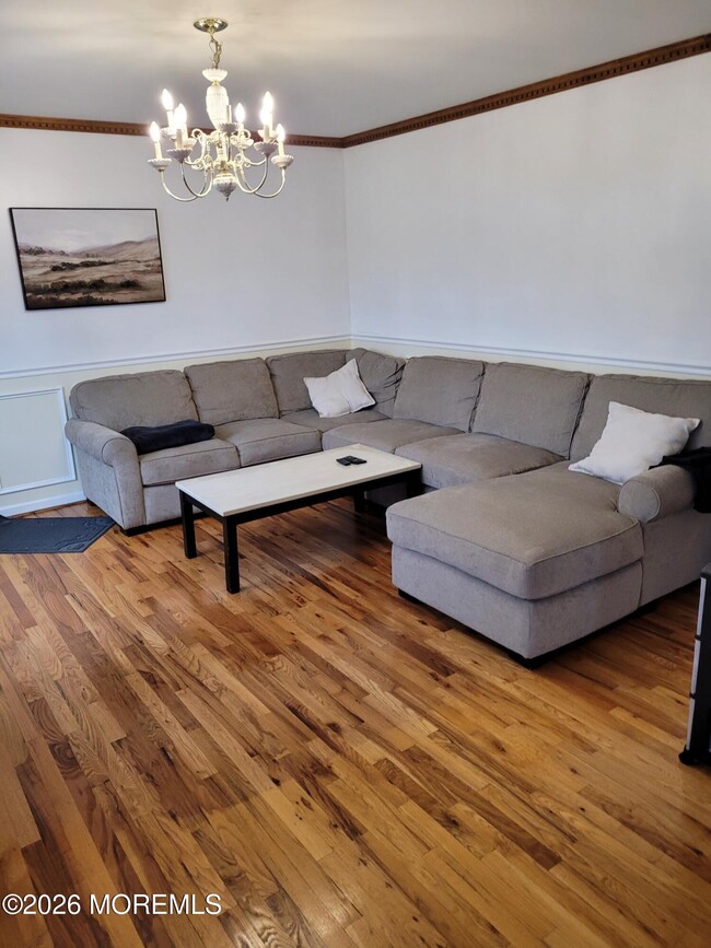 5 Peach Tree Rd