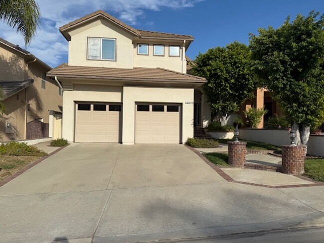 Single Family Residence in Anaheim Hills - Single Family Residence in Anaheim Hills House