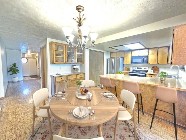 Photo - 6902 N Old Fort Dr Unidad 6902